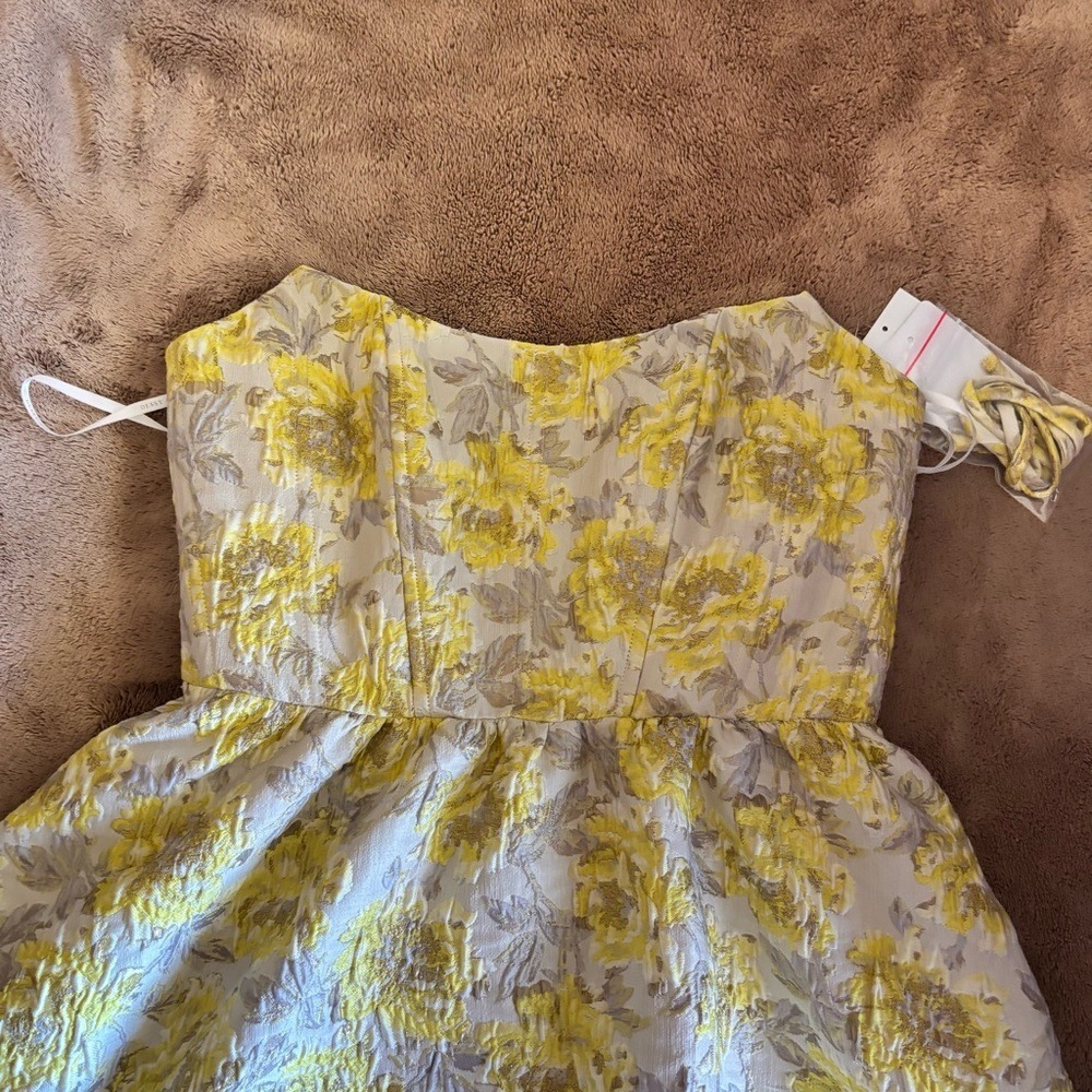 Dessy Collection Goldylwjq Cateye Mini Dress Yellow Floral Brocade 3173GYF 4-R - Picture 11 of 12